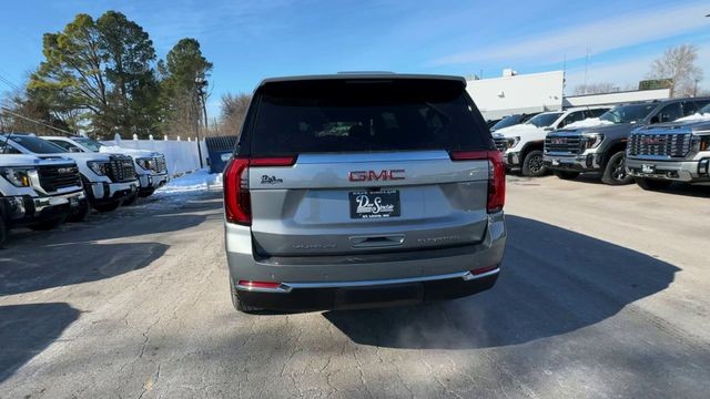 GMC Yukon XL Vehicle Full-screen Gallery Image 07