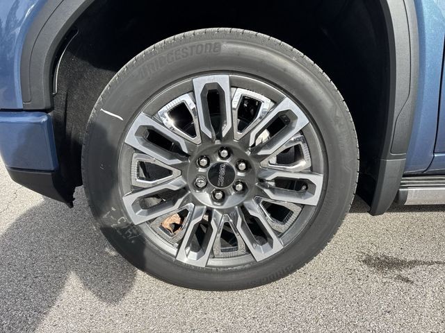 GMC Sierra 1500 Vehicle Full-screen Gallery Image 10