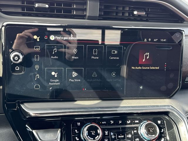 GMC Sierra 1500 Vehicle Full-screen Gallery Image 16