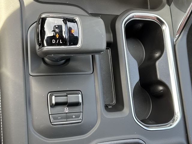 GMC Sierra 1500 Vehicle Full-screen Gallery Image 20