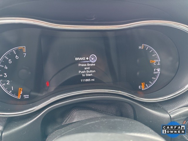 Jeep Grand Cherokee Vehicle Full-screen Gallery Image 18