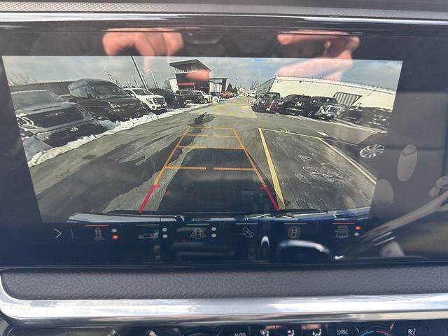 GMC Sierra 1500 Vehicle Full-screen Gallery Image 17