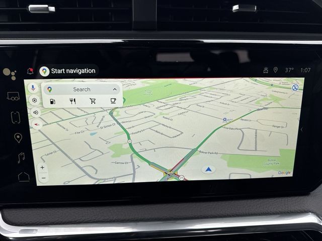 GMC Sierra 1500 Vehicle Full-screen Gallery Image 18