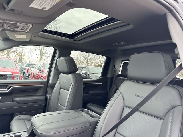 GMC Sierra 1500 Vehicle Full-screen Gallery Image 22