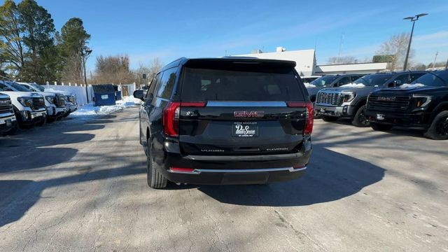 GMC Yukon XL Vehicle Full-screen Gallery Image 07