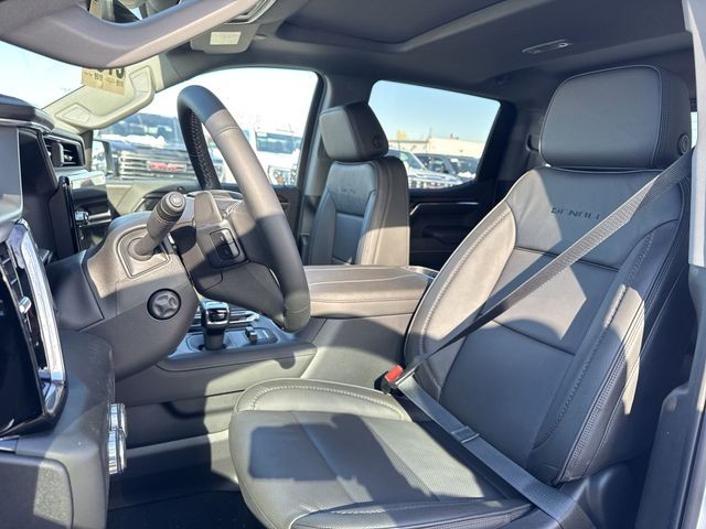 GMC Sierra 1500 Vehicle Full-screen Gallery Image 11