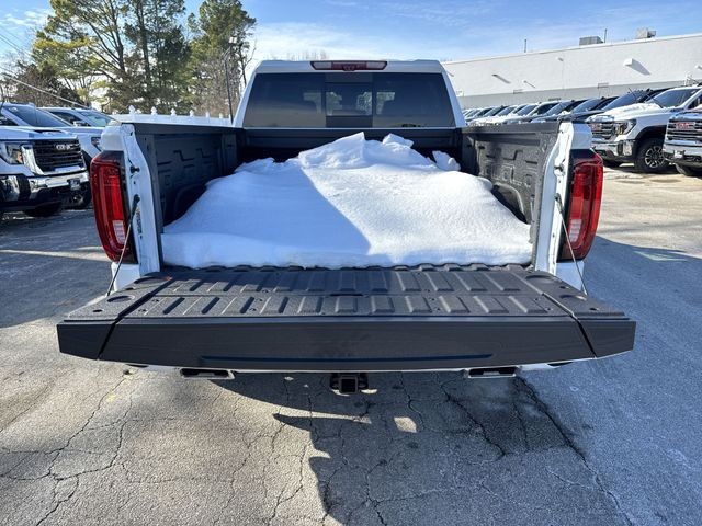 GMC Sierra 1500 Vehicle Full-screen Gallery Image 24