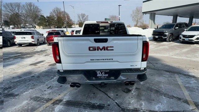 GMC Sierra 1500 Vehicle Full-screen Gallery Image 09