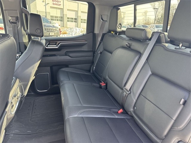 GMC Sierra 1500 Vehicle Full-screen Gallery Image 29