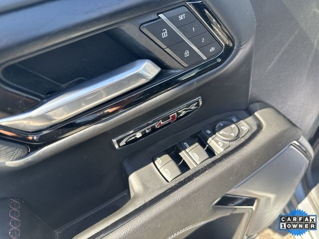 GMC Sierra 1500 Vehicle Full-screen Gallery Image 28