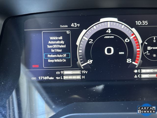 Toyota Sequoia Vehicle Full-screen Gallery Image 15