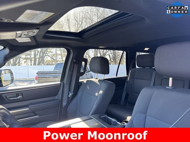 Toyota Sequoia Vehicle Full-screen Gallery Image 23