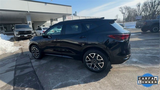 Chevrolet Blazer Vehicle Full-screen Gallery Image 06