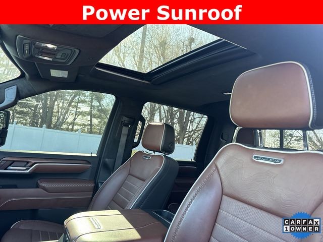 GMC Sierra 2500HD Vehicle Full-screen Gallery Image 24