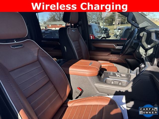 GMC Sierra 2500HD Vehicle Full-screen Gallery Image 34