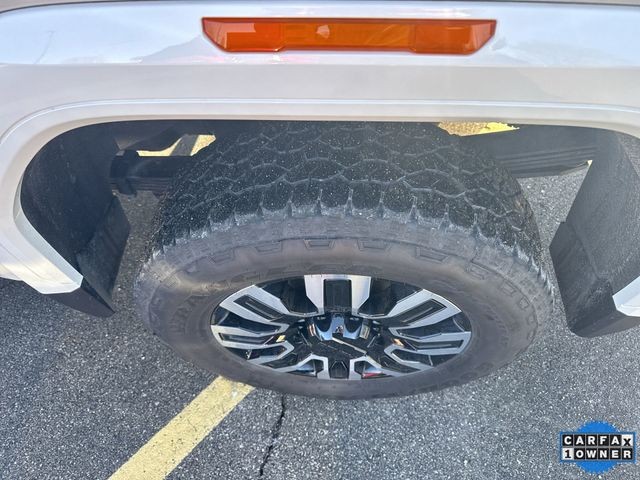 GMC Sierra 2500HD Vehicle Full-screen Gallery Image 39