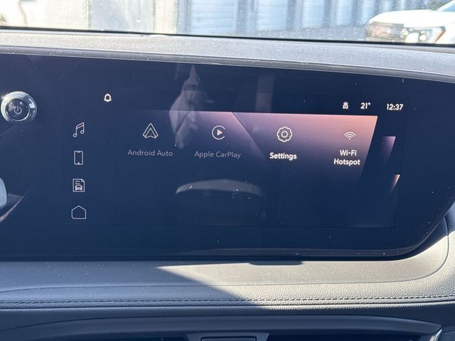 Buick Encore GX Vehicle Full-screen Gallery Image 16