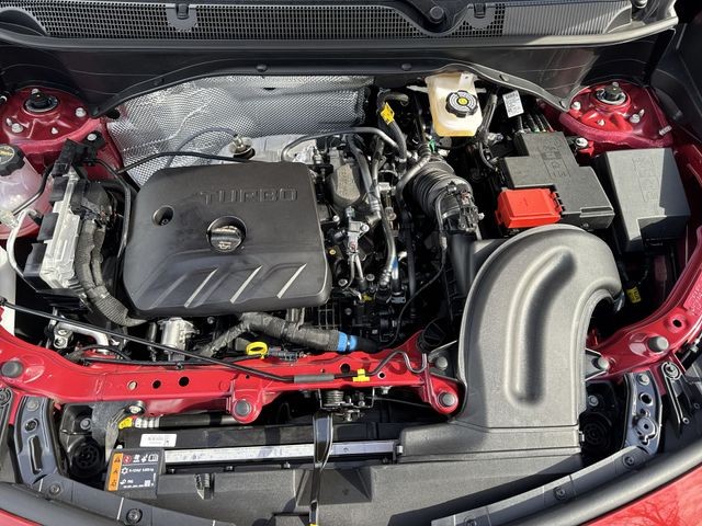 Buick Encore GX Vehicle Full-screen Gallery Image 25