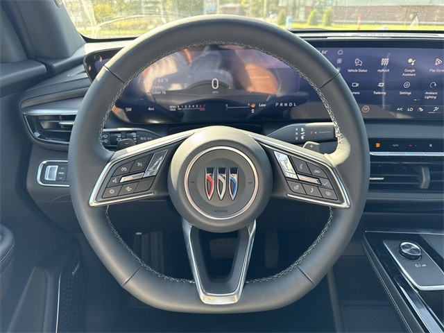 Buick Enclave Vehicle Full-screen Gallery Image 14