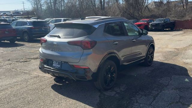 Buick Encore GX Vehicle Full-screen Gallery Image 08