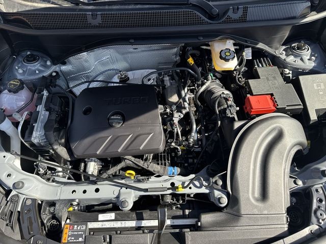 Buick Encore GX Vehicle Full-screen Gallery Image 24