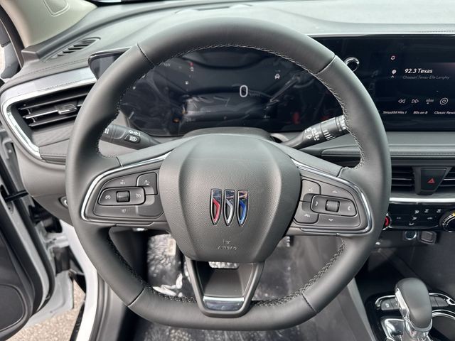 Buick Encore GX Vehicle Full-screen Gallery Image 14