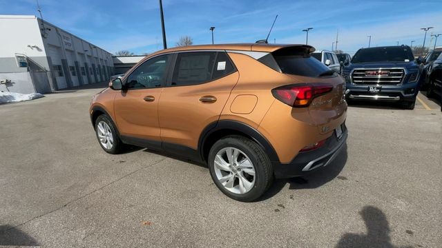 Buick Encore GX Vehicle Full-screen Gallery Image 06