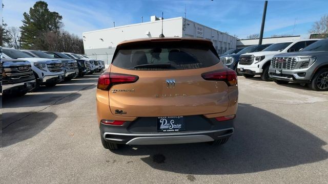 Buick Encore GX Vehicle Full-screen Gallery Image 07