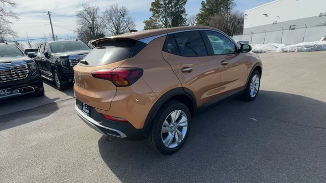 Buick Encore GX Vehicle Full-screen Gallery Image 08