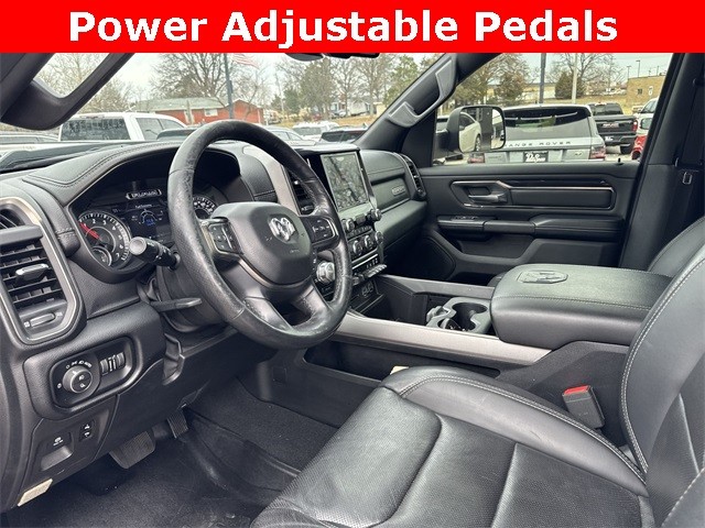 Ram 1500 Vehicle Full-screen Gallery Image 13