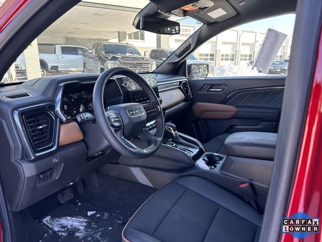 GMC Canyon Vehicle Full-screen Gallery Image 20