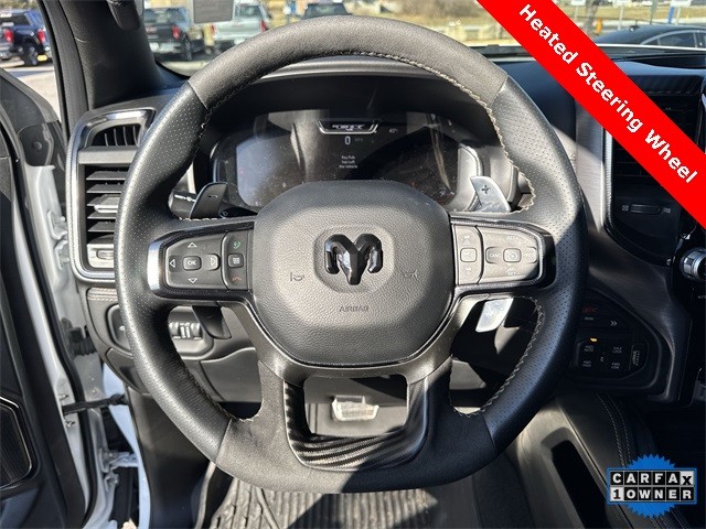 Ram 1500 Vehicle Full-screen Gallery Image 14