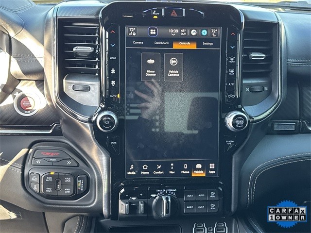 Ram 1500 Vehicle Full-screen Gallery Image 17