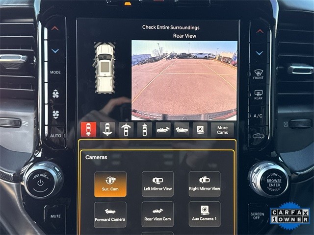 Ram 1500 Vehicle Full-screen Gallery Image 19