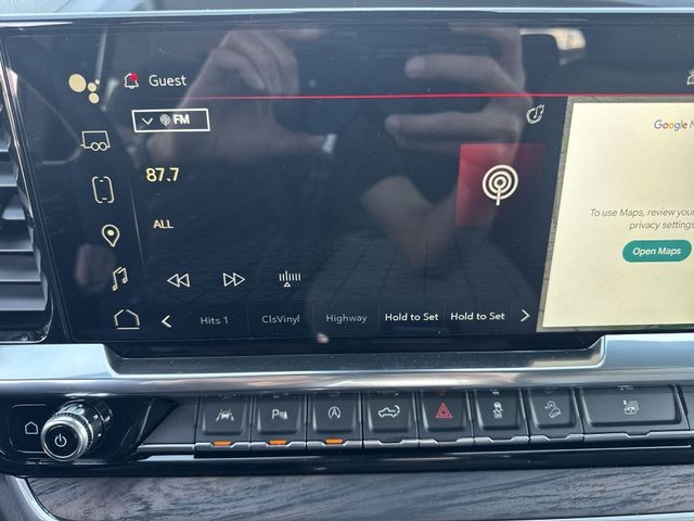 GMC Sierra 1500 Vehicle Full-screen Gallery Image 16