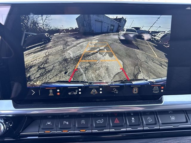 GMC Sierra 1500 Vehicle Full-screen Gallery Image 17