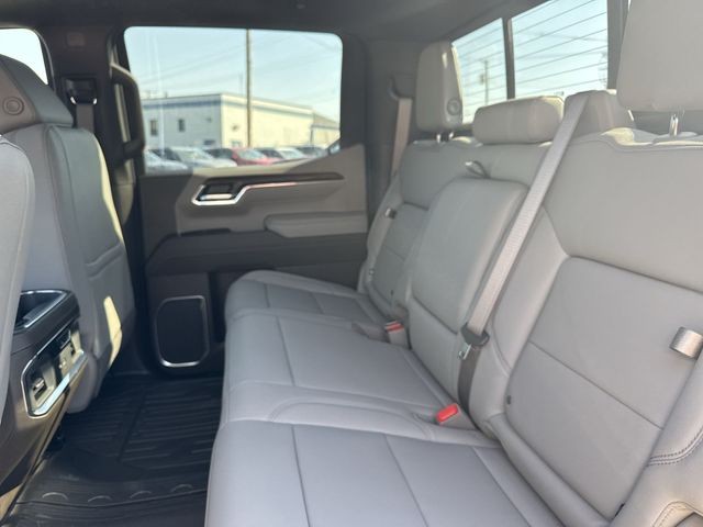 GMC Sierra 1500 Vehicle Full-screen Gallery Image 23