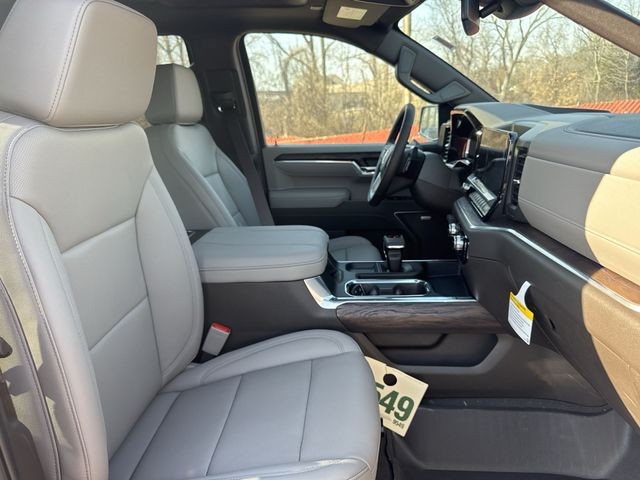 GMC Sierra 1500 Vehicle Full-screen Gallery Image 25