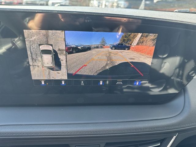 Buick Encore GX Vehicle Full-screen Gallery Image 17
