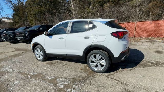 Buick Encore GX Vehicle Full-screen Gallery Image 06