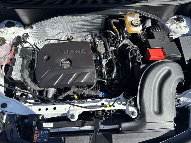 Buick Encore GX Vehicle Full-screen Gallery Image 24