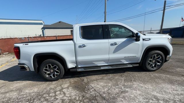 GMC Sierra 1500 Vehicle Full-screen Gallery Image 09