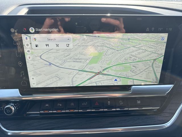 GMC Sierra 1500 Vehicle Full-screen Gallery Image 18