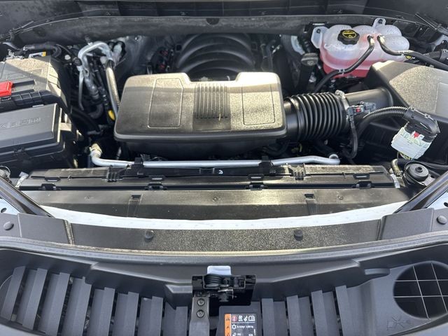 GMC Yukon Vehicle Full-screen Gallery Image 27