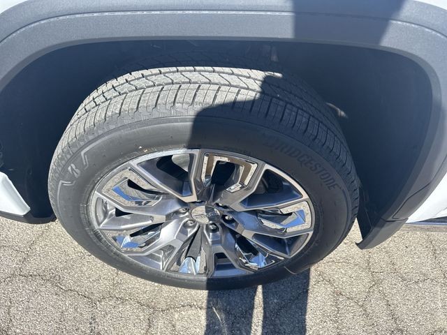 GMC Sierra 1500 Vehicle Full-screen Gallery Image 10