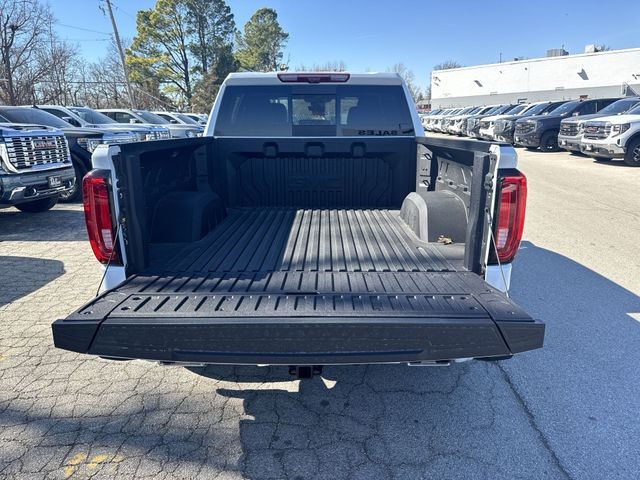 GMC Sierra 1500 Vehicle Full-screen Gallery Image 24