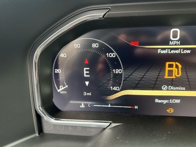 GMC Sierra 1500 Vehicle Full-screen Gallery Image 15