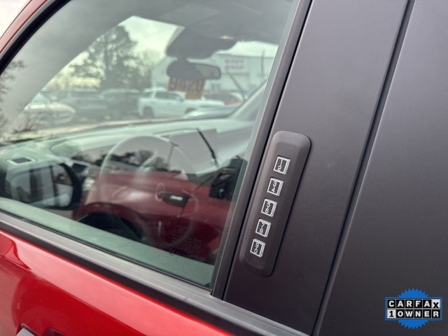 Ford Maverick Vehicle Full-screen Gallery Image 14