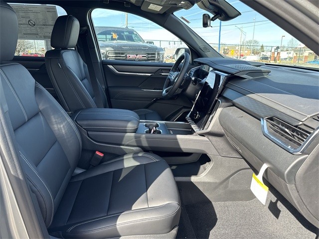 GMC Acadia Vehicle Full-screen Gallery Image 25