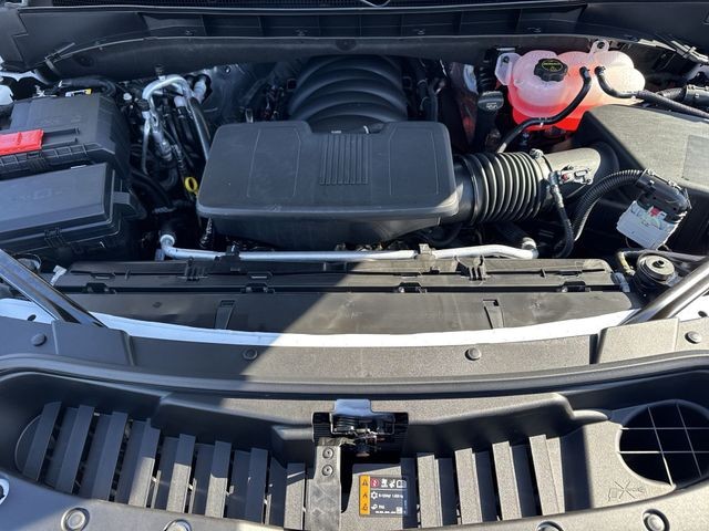 GMC Yukon XL Vehicle Full-screen Gallery Image 27